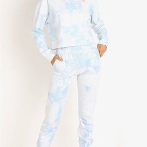 Frankie's Bikinis Blue and White Tie-Dye Sweatshirt and Sweatpants